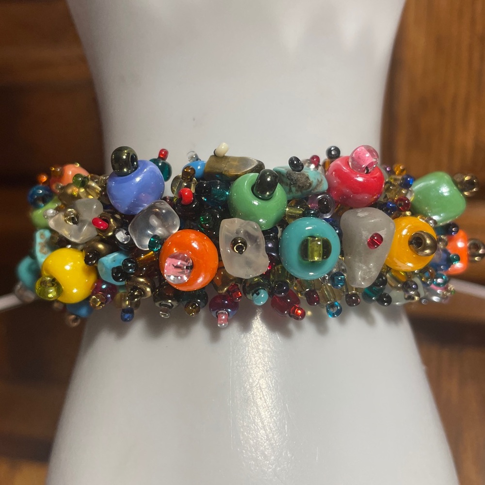 Glass Beaded Bracelet with beautiful colorful beads, magnetic closure handmade